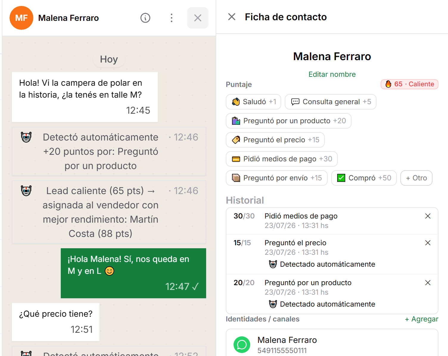 Ficha de contacto de ClientelaHub con el puntaje de interés del lead